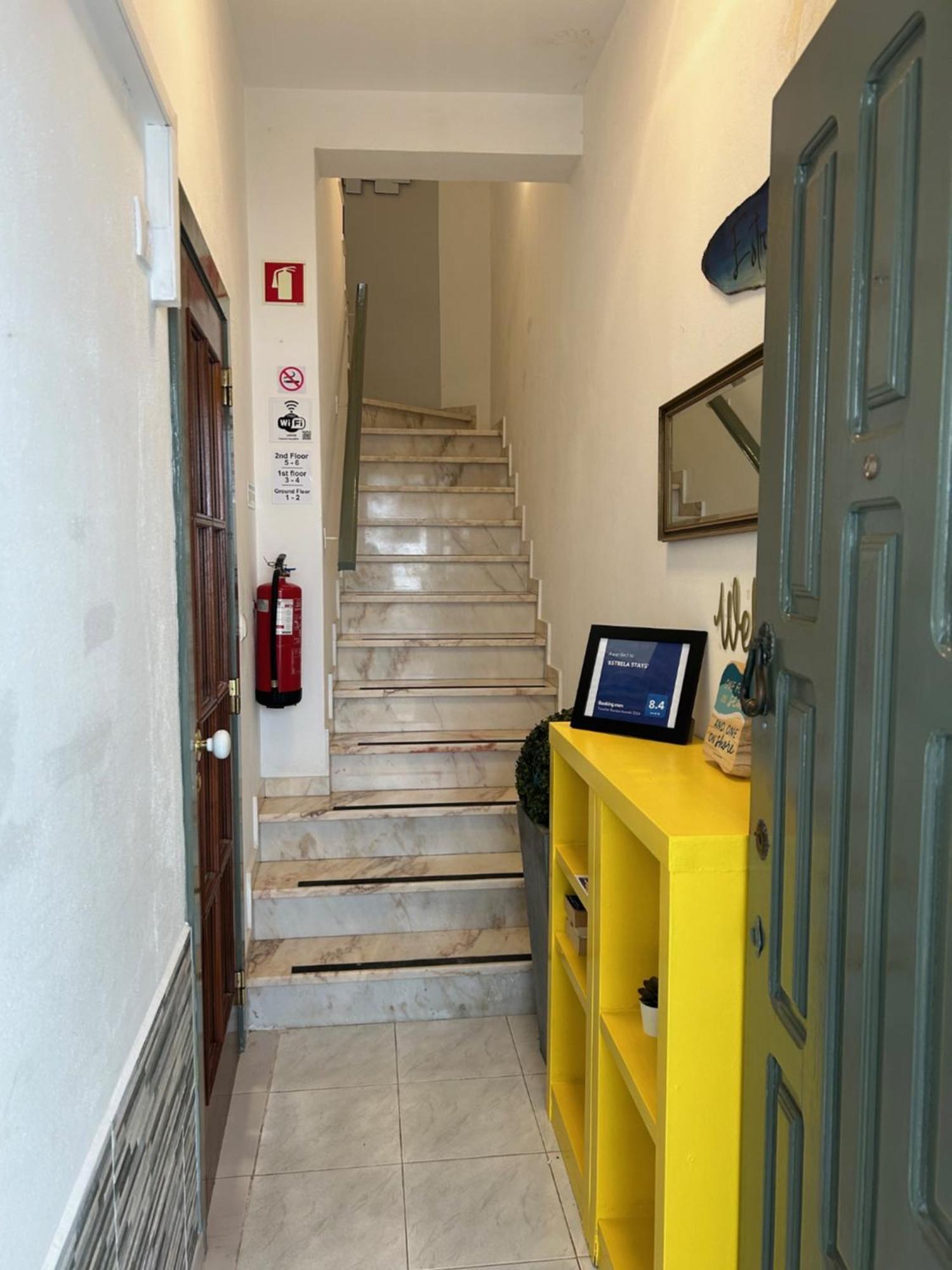 'Estrela Stays' Lagos Exteriör bild